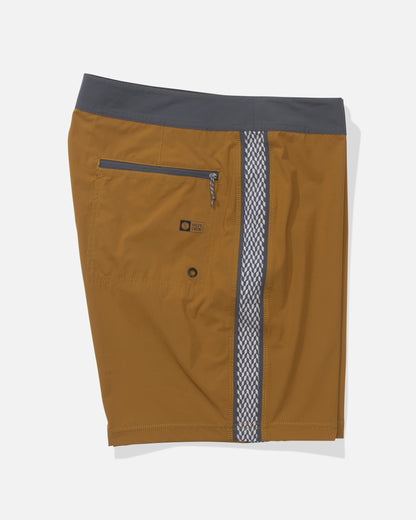 Salty Crew CHANNEL APEX BOARDSHORT - Bronze Brown