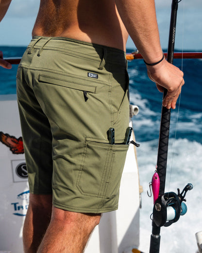 Salty Crew TRANSOM TECH SHORT - Dusty Olive