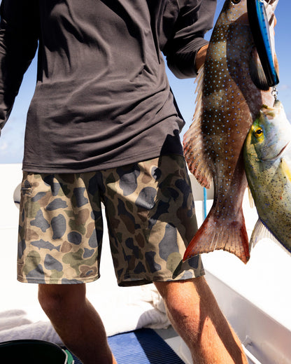 Salty Crew TRANSOM TECH SHORT - Sand Camo