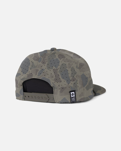 Salty Crew LONG RANGE SNAPBACK - Sand Camo