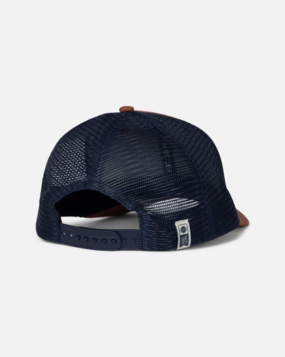 Salty Crew FISHING CLUB TRUCKER - Russet